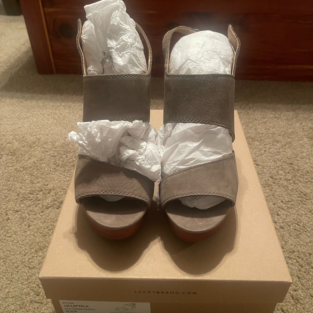 Lucky Brand Latella Wedge Brindle Citadel Size 9